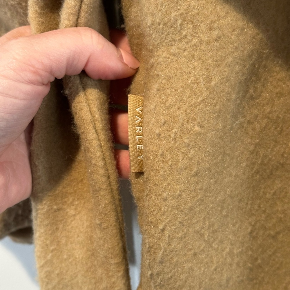 VARLEY Pearson Fleece Coat. Size small. - Picture 10 of 10